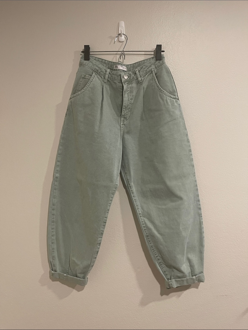 ZARA Slouchy Jeans in Sage Green